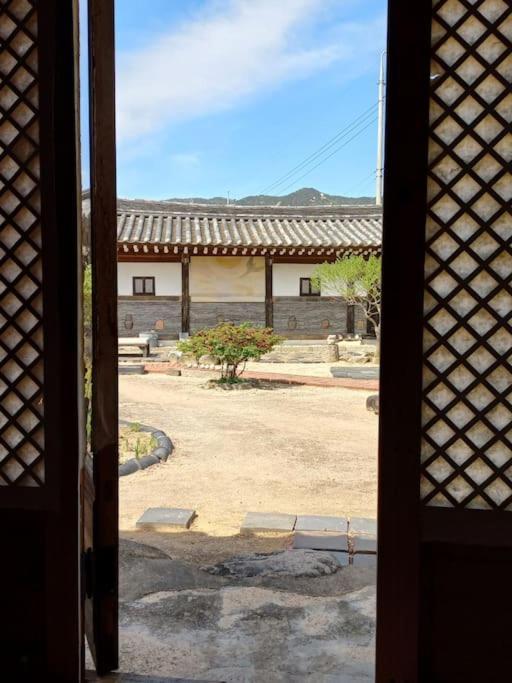 Yasun Gallery Gyeongju Exteriör bild