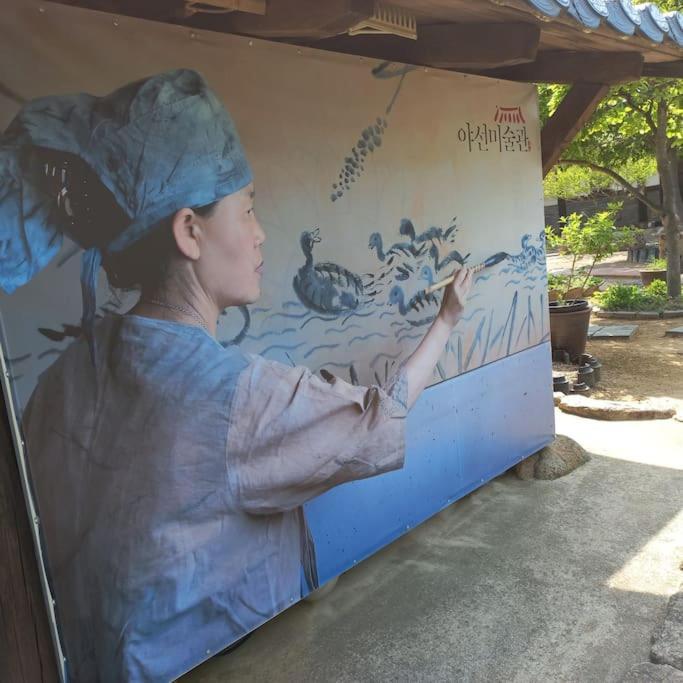 Yasun Gallery Gyeongju Exteriör bild